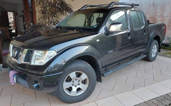 NISSAN FRONTIER 2.5 LE 4X4 CD TURBO ELETRONIC DIESEL 4P AUTOMÁTICO
